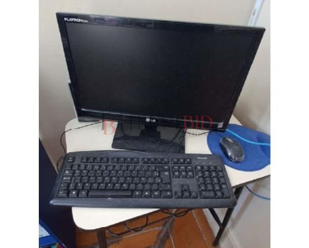 Foto de LOTE 15 | ITENS DIVERSOS | COMPUTADORES, IMPRESSORAS, BRINQUEDOS, GELADEIRA E MICROONDAS