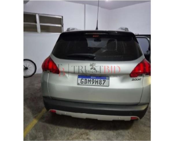 Foto de LOTE 14 | VEÍCULOS | PEUGEOT/2008 ALLURE EAT6 - YAMAHA/NMAX