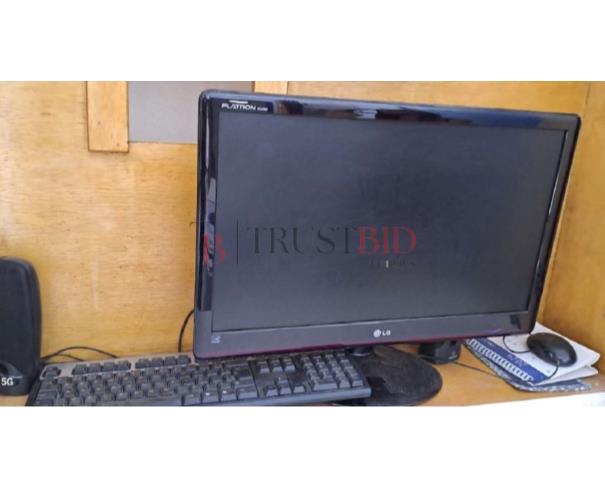 Foto de LOTE 15 | ITENS DIVERSOS | COMPUTADORES, IMPRESSORAS, BRINQUEDOS, GELADEIRA E MICROONDAS