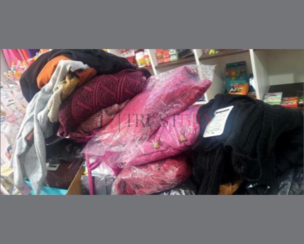 Foto de LOTE 95-010 | LOTE DE 17 (DEZESSETE) PEÇAS FEMININAS DE SHORTS