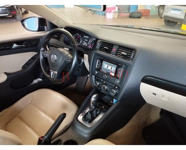 Foto de VW -  JETTA 2.0 - 2013/2014