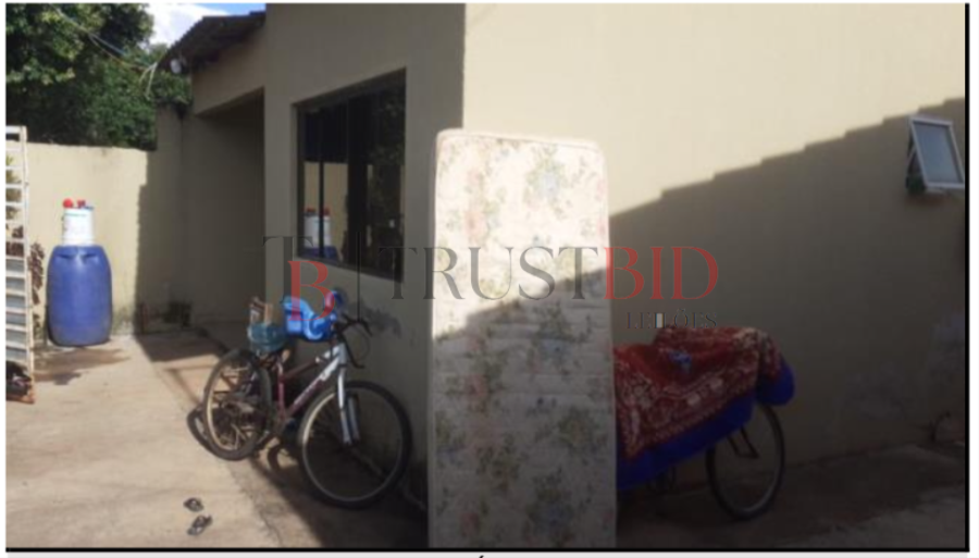 CASA | VILA DIVINÉIA - PADRE BERNARDO/GO LEILÃO DE IMÓVEIS | BANCO INTER, localizado em Padre Bernardo - GO, bairro Vila Divinéia